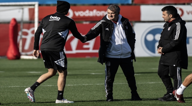 Beşiktaş, Fenerbahçe ile yapacağı derbi maçın hazırlıklarını sürdürdü 