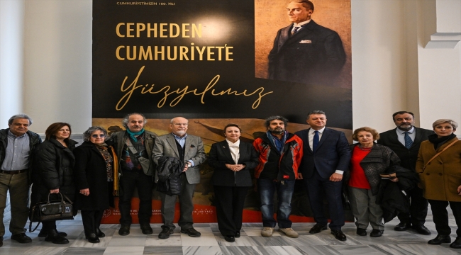 "Cepheden Cumhuriyet'e Yüzyılımız" sergisi açıldı