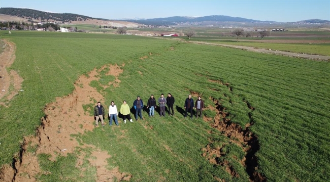 Gebze Teknik Üniversitesi akademisyenlerinin deprem bölgesindeki izlenimleri raporlaştırıldı: