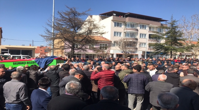 Kalp krizi geçiren Başmakçı Belediye Başkanı Ayhan Gönüllü hayatını kaybetti