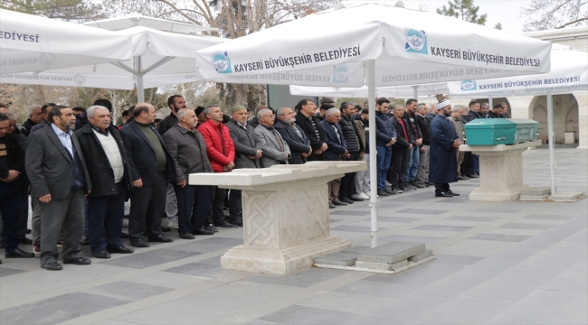 Kayseri'de bir taksici aracında silahla vurularak öldürüldü