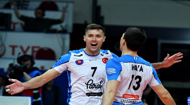 Halkbank Erkek Voleybol Takımı final için avantaj arıyor