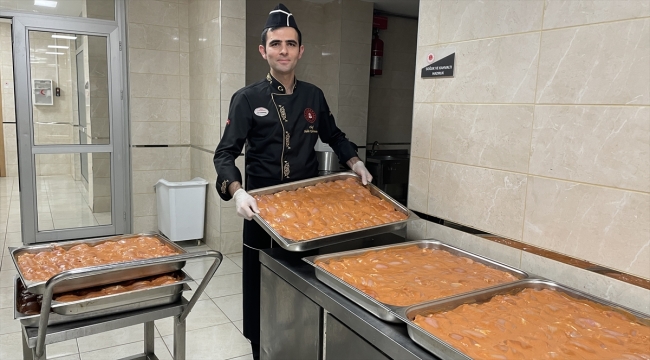 İç Anadolu'daki öğrenci yurtlarında kalan depremzedelerin ilk iftarı