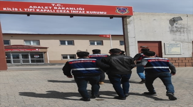 Kilis merkezli 2 ilde düzenlenen DEAŞ şüphelisi 2 kişi yakalandı