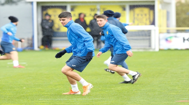 MKE Ankaragücü Teknik Direktörü Tolunay Kafkas, Medipol Başakşehir maçını değerlendirdi: