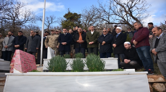 Siirt'te PKK'lı teröristlerce şehit edilen 6 güvenlik korucusu ve bir asker törenle anıldı