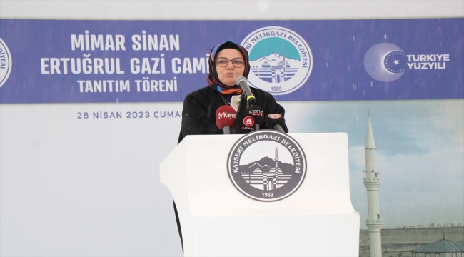 AK Parti Genel Başkan Yardımcısı Özhaseki, cami açılışında konuştu