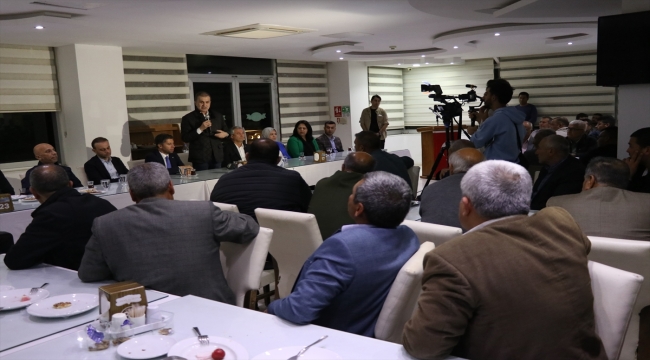 AK Parti Sözcüsü Ömer Çelik, Adana'da konuştu