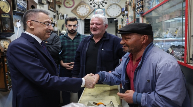 Cumhurbaşkanı Yardımcısı Oktay Gimat bölgesi esnafıyla iftarda bir araya geldi