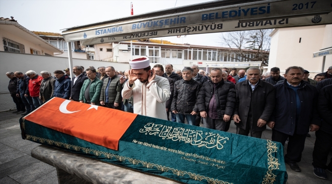 Eşi tarafından öldürülen hakimin cenazesi, Heybeliada'da toprağa verildi 