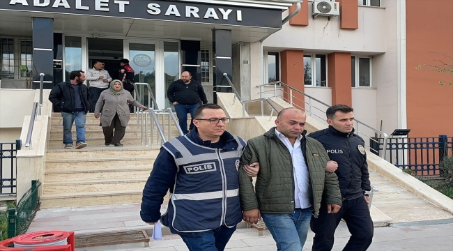 Eskişehir'de devrilen işçi servisindeki 3 kişi öldü, 31 kişi yaralandı