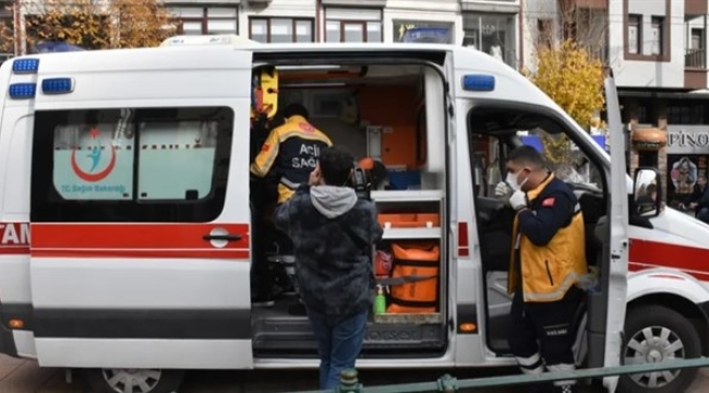 Havaya ateş eden polis, yanlışlıkla bir kişiyi vurdu