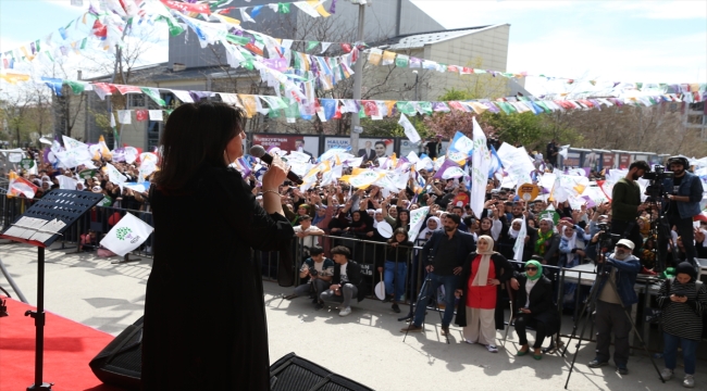 HDP Eş Genel Başkanı Buldan, Van mitinginde konuştu