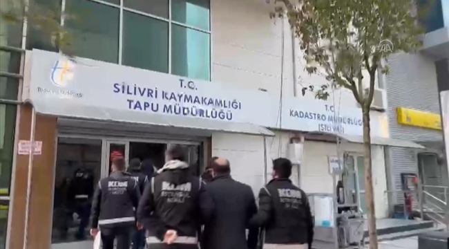 İstanbul merkezli tapuda rüşvet operasyonunda 66 şüpheli adliyede