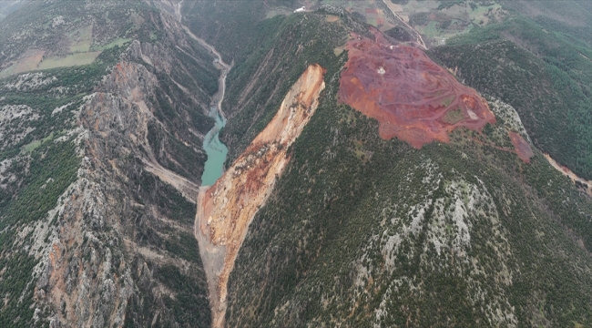 Kahramanmaraş merkezli depremlerin ardından 2 bin 826 heyelan oldu