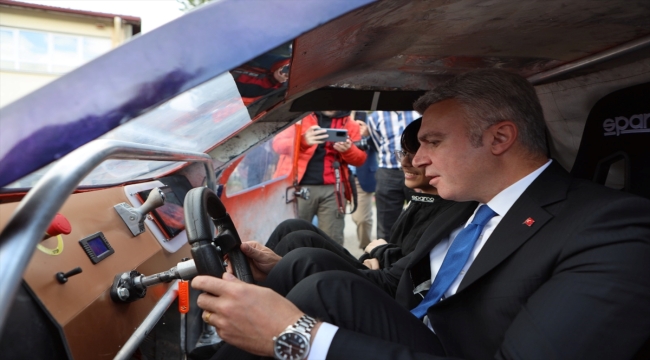 Karabük'te liselilerin geliştirdiği "Safrantech" isimli elektrikli araç TEKNOFEST'te yarışacak