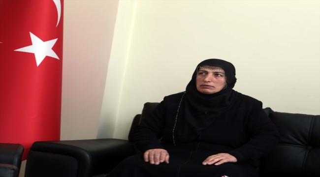 Polisin ikna çalışması sonucu Diyarbakır annelerinden biri daha evladına kavuştu