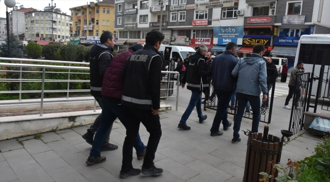 Sinop'ta dolandırıcılara yönelik "çelme" operasyonunda 7 zanlı tutuklandı