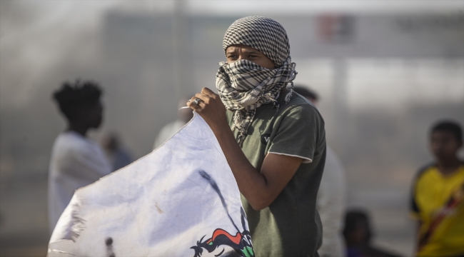 Sudan'da asker ile siviller arasındaki "çerçeve anlaşma" protesto edildi