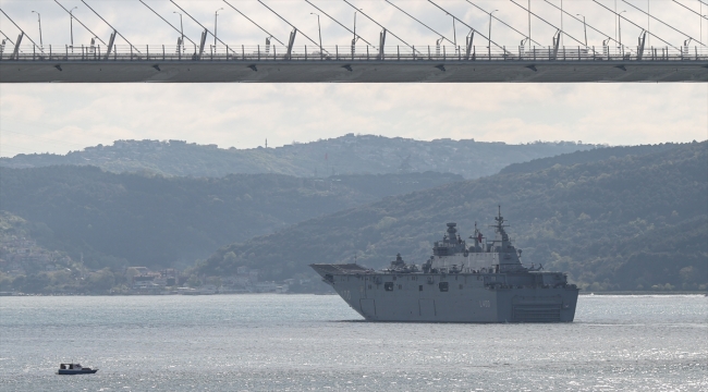 TCG Anadolu, İstanbul Boğazı'ndaki geçişini tamamlayıp Sarayburnu'na döndü