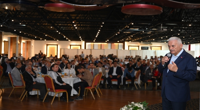 AK Parti Genel Başkanvekili Binali Yıldırım, İzmir'de konuştu