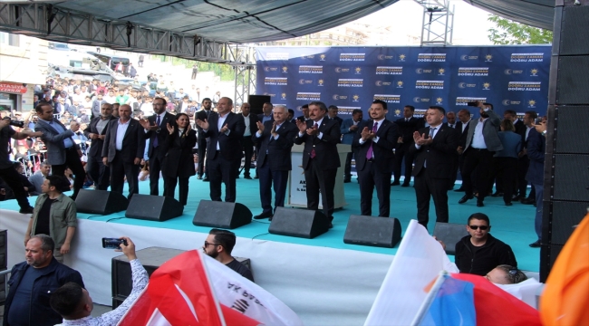 AK Parti Genel Başkanvekili Yıldırım, Şırnak'ta "Halk Buluşmaları" programında konuştu