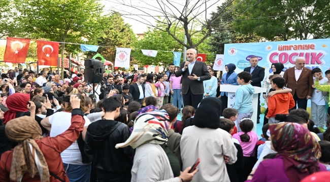 AK Parti'li Numan Kurtulmuş, Ümraniye'de çocuk şenliğine katıldı: