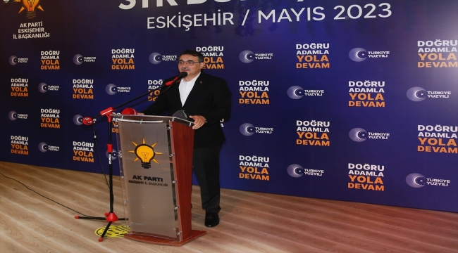 Bakan Dönmez, Eskişehir'de Ulaşım Sektörü Buluşması'nda konuştu