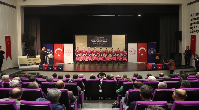 Bakan Karaismailoğlu, Trabzon'da Tesis Yatırımları ve Spor Kulüplerine Destek Programı'nda konuştu