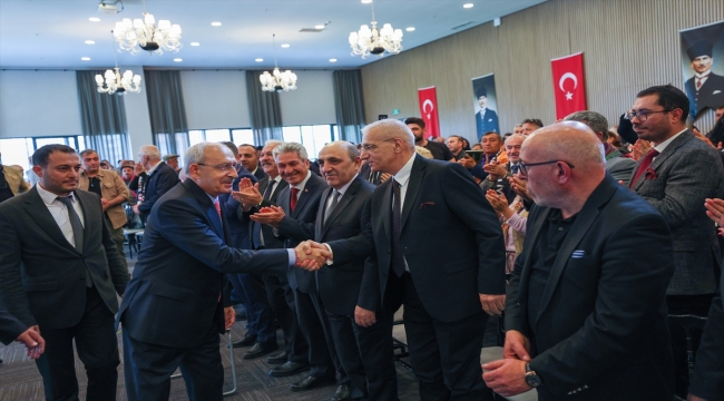 CHP Genel Başkanı Kılıçdaroğlu, ülkücü kanaat önderleri ile bir araya geldi