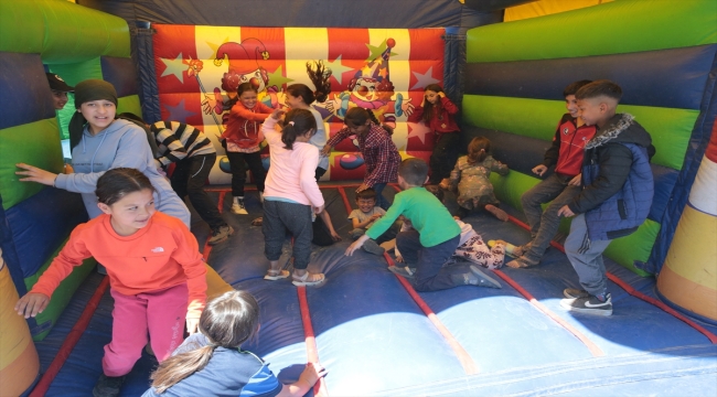 Kahramanmaraş'ta depremzede çocuklar için etkinlik düzenledi