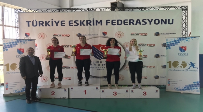 Epe ve Kılıç Eskrim Federasyon Kupası'nda ilk gün mücadeleleri tamamlandı