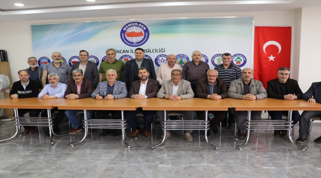 Erzincan'da sivil toplum kuruluşlarından depremzede seçmenlere yönelik hakaretlere tepki