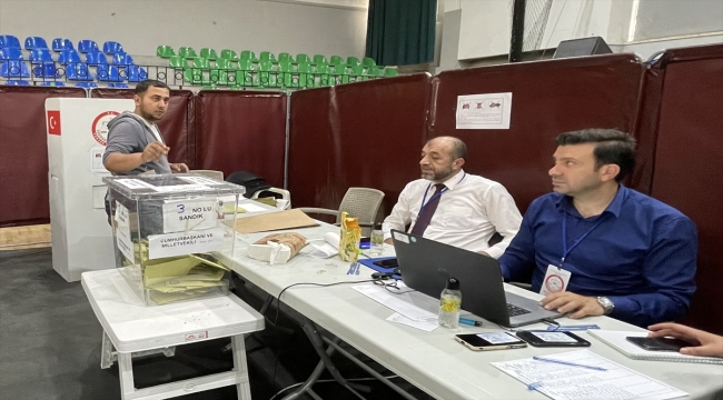 KKTC'de Türkiye'deki Cumhurbaşkanı ve Milletvekili Seçimleri için oy verme işlemi sona erdi