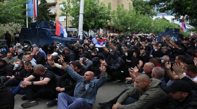 Kosova'nın kuzeyinde gerginlik sürüyor