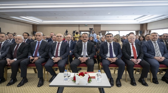 Milli Eğitim Bakanı Özer, "HEMBA" tanıtım toplantısında konuştu