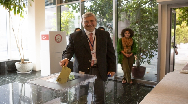 Portekiz'de Türkiye'deki 14 Mayıs seçimleri için oy kullanma işlemi başladı