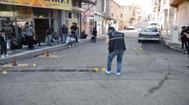Şanlıurfa'da çıkan silahlı kavgada 2 kişi yaralandı