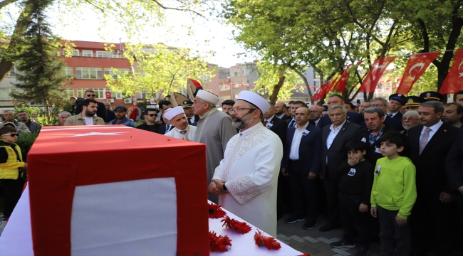 Şehit Piyade Uzman Çavuş Yunus Öztürk, Balıkesir'de son yolculuğuna uğurlandı