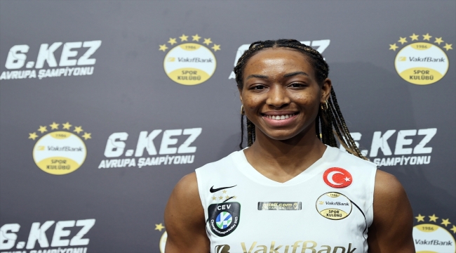 VakıfBank'ta Ogbogu ve Cansu Özbay, CEV Şampiyonlar Ligi zaferini anlattı