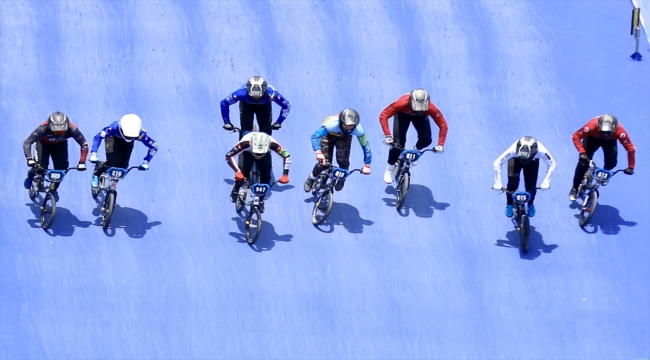 Bisiklette 2023 BMX Avrupa Kupası'nın 10. etap yarışları Sakarya'da yapıldı