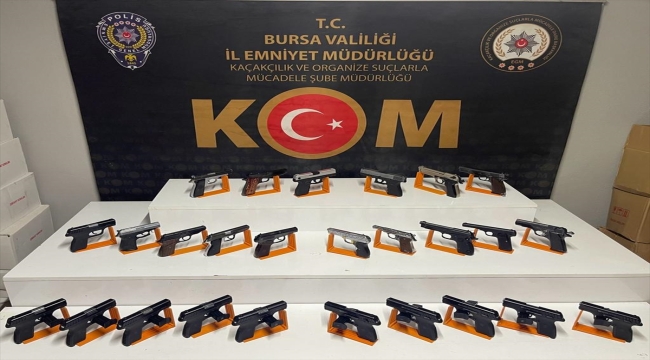Bursa ve İstanbul'daki yasa dışı silah ticareti operasyonunda 5 zanlı tutuklandı