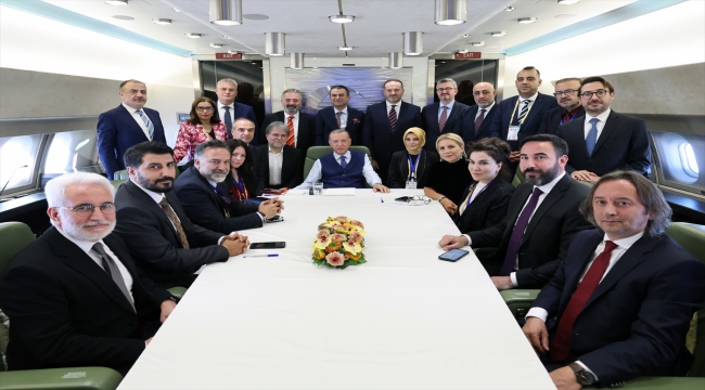 Cumhurbaşkanı Erdoğan, KKTC ve Azerbaycan ziyaretlerinin ardından uçakta gazetecilerin sorularını yanıtladı