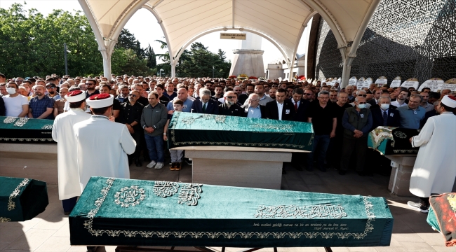 İYİ Parti Genel Başkanı Akşener, Edip Çamlıgüney'in cenaze törenine katıldı
