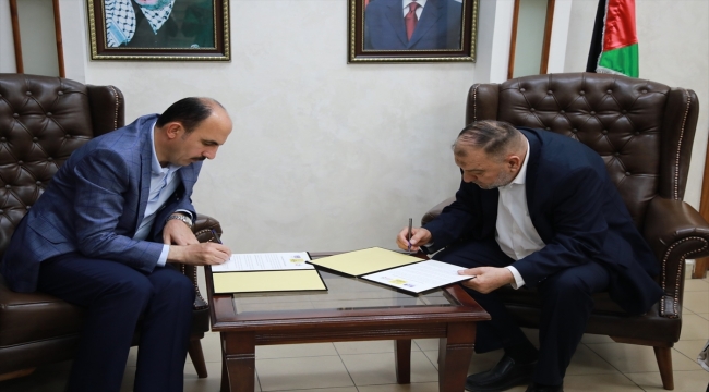 Konya ile Filistin'deki kardeş belediyesi El Halil arasında işbirliği protokolü imzalandı