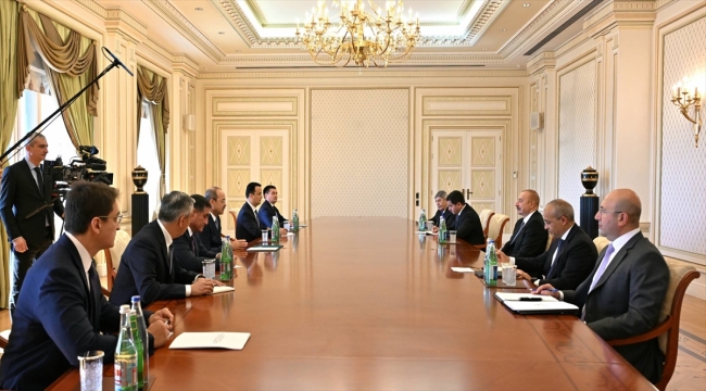 Azerbaycan Cumhurbaşkanı Aliyev, Özbekistan Başbakanı Aripov'u kabul etti