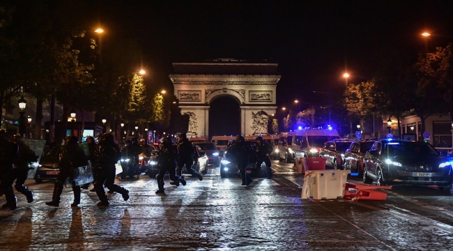 Fransa'da olaylı protestoların 5. gecesinde 121 kişi gözaltına alındı