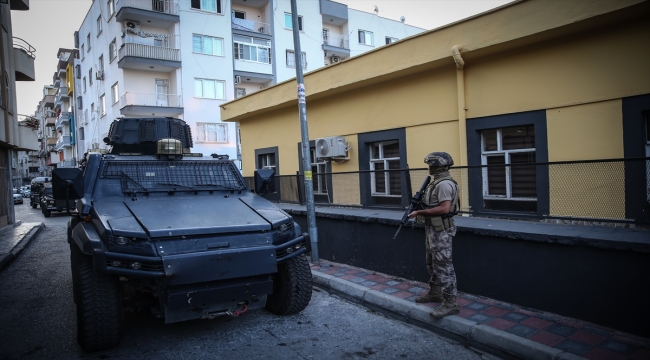 Terör örgütü DEAŞ'a yönelik operasyonda 5 şüpheli yakalandı