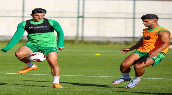 Konyaspor'un Erzurum kampı devam ediyor