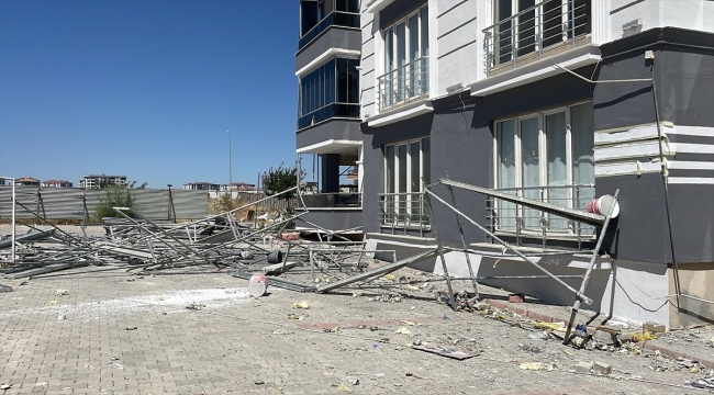 Malatya'da inşaat iskelesinin çökmesi sonucu 1 işçi öldü, 2 işçi yaralandı